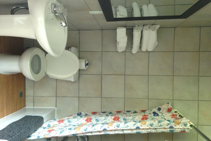 Room 22 of 27