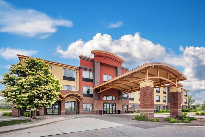 Clarion Pointe Sioux Falls Airport