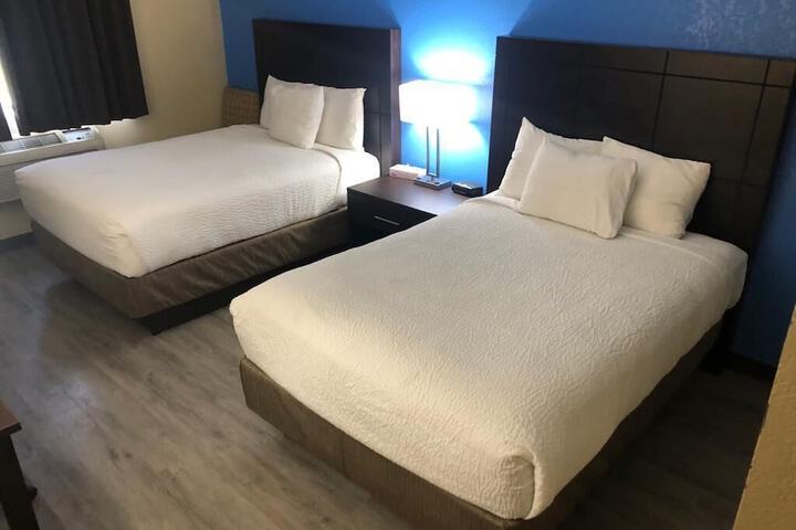 Room 51 of 75