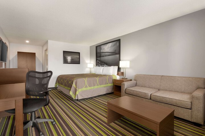 Room 22 of 54