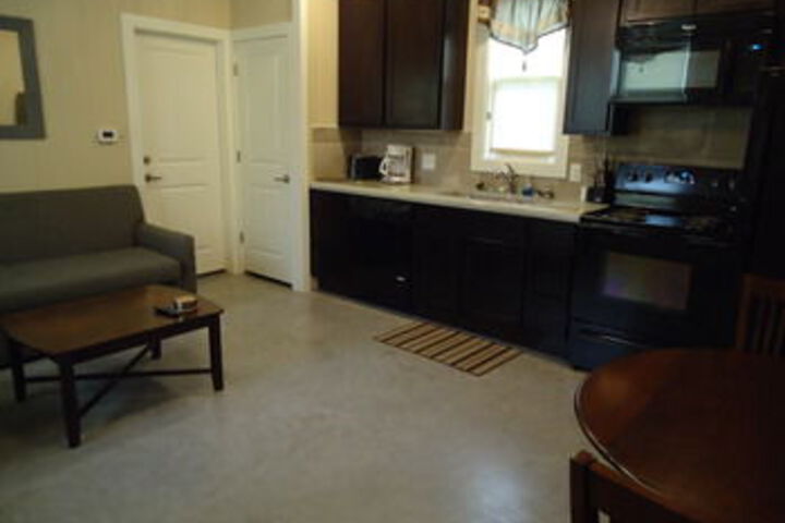 Karnes City Cottages