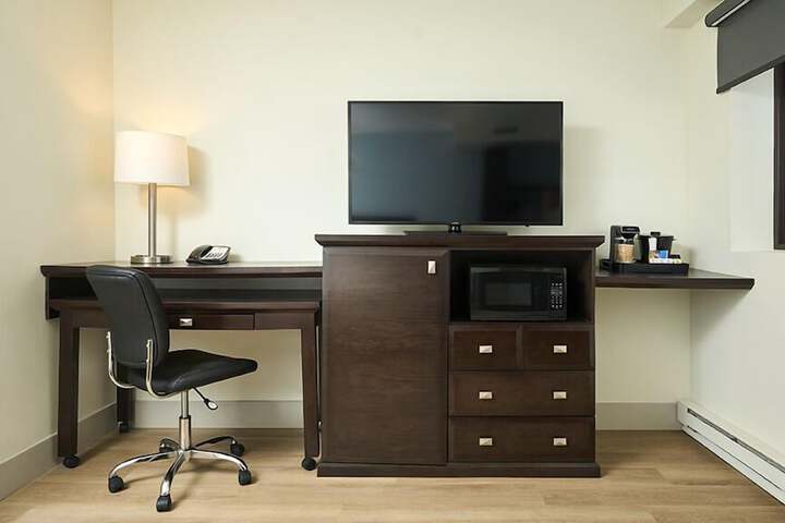 Canad Inns Destination Centre Fort Garry