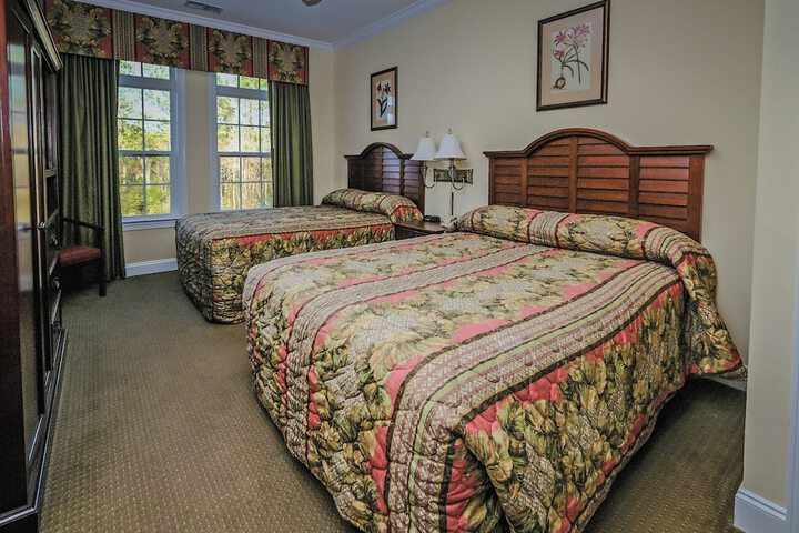 Litchfield Beach & Golf Resort
