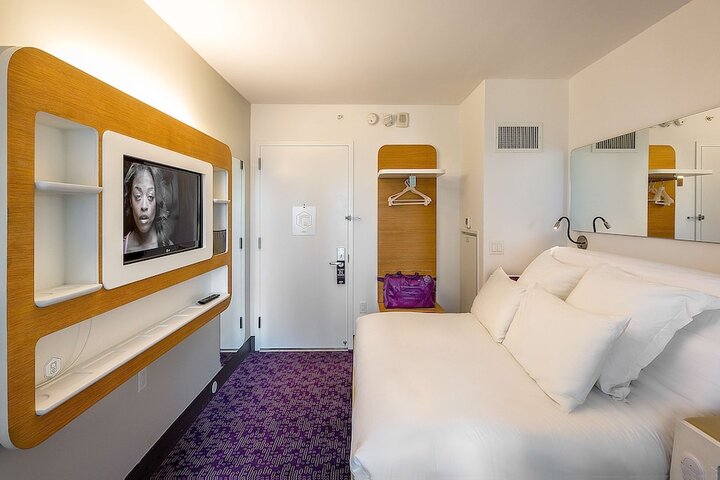 Room 54 of 101