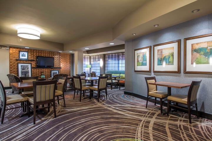 Hampton Inn Atlanta - Newnan