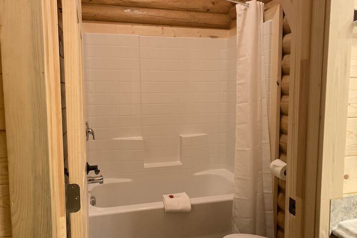 Room 18 of 38