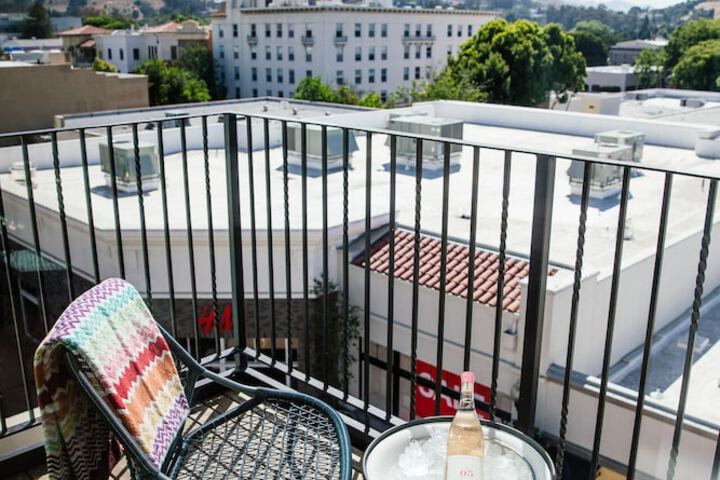 Terrace/Patio 32 of 36