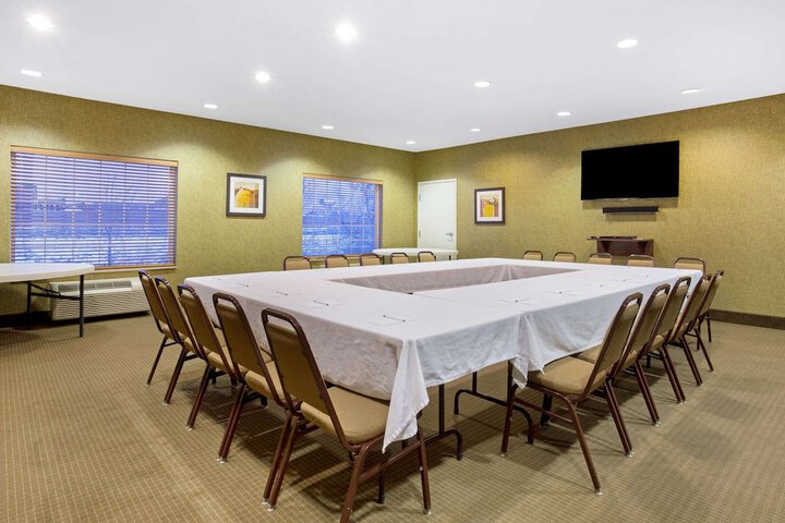 Meeting 33 of 39