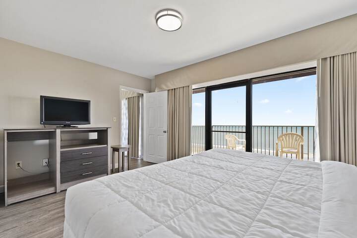 Room 32 of 86