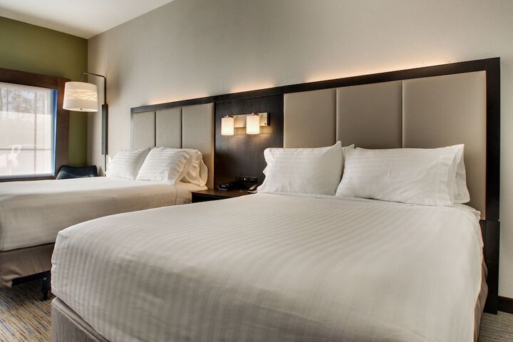 Holiday Inn Express & Suites Summerville by IHG