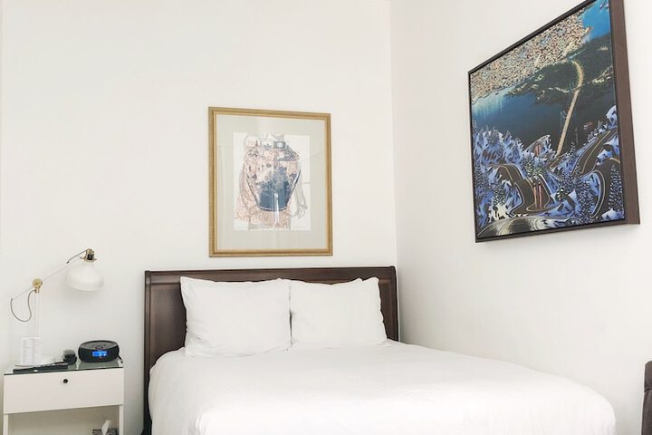 Room 111 of 119