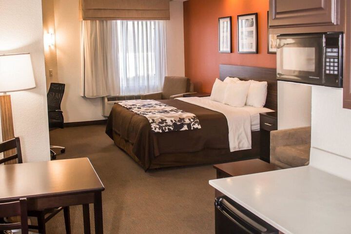 Room 19 of 29