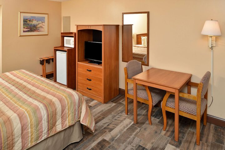 Room 17 of 20