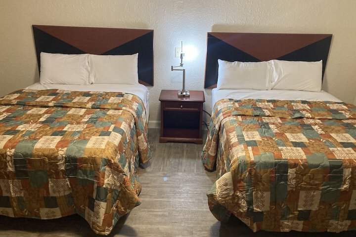 Room 28 of 29