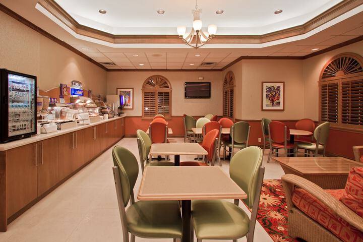 Holiday Inn Express North Palm Beach-Oceanview by IHG