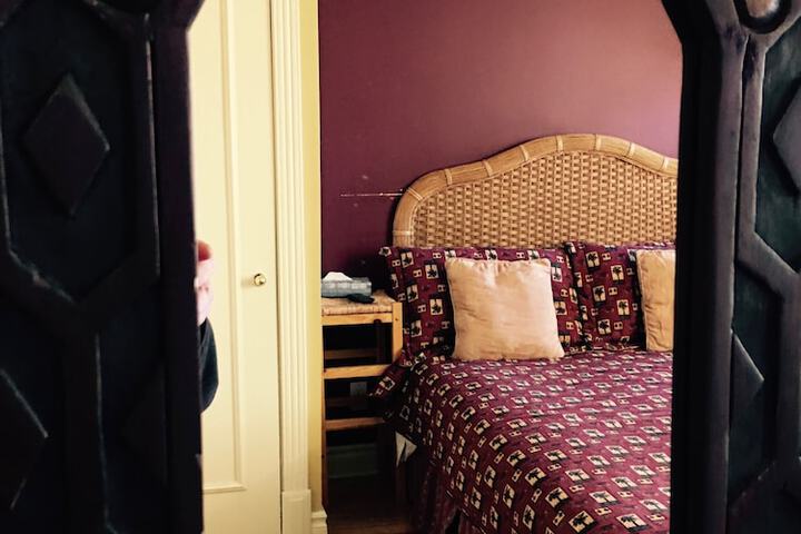 Room 10 of 57
