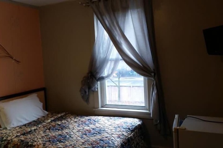 A Voyageurs Guest House