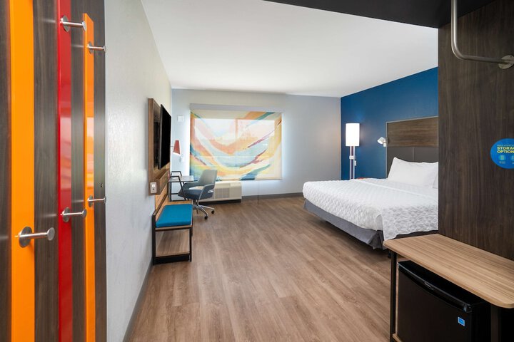 Room 22 of 35