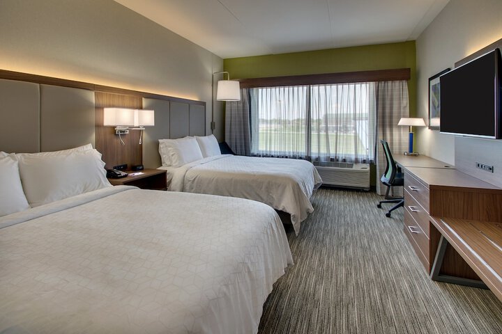 Holiday Inn Express & Suites Findlay North by IHG
