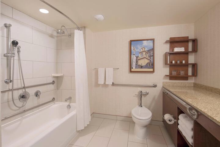 Room 20 of 71