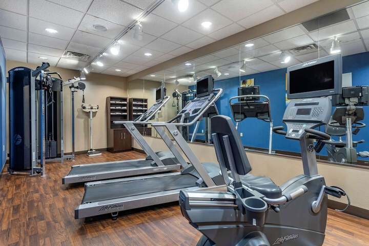 Health and Fitness 50 of 53
