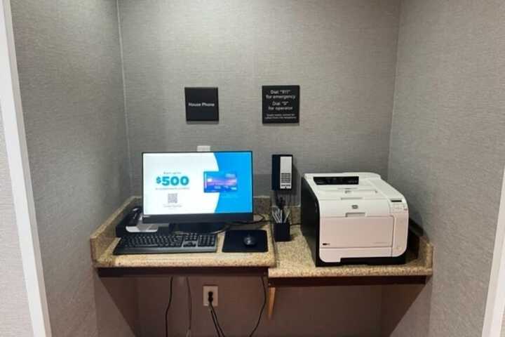 Business Center 43 of 43
