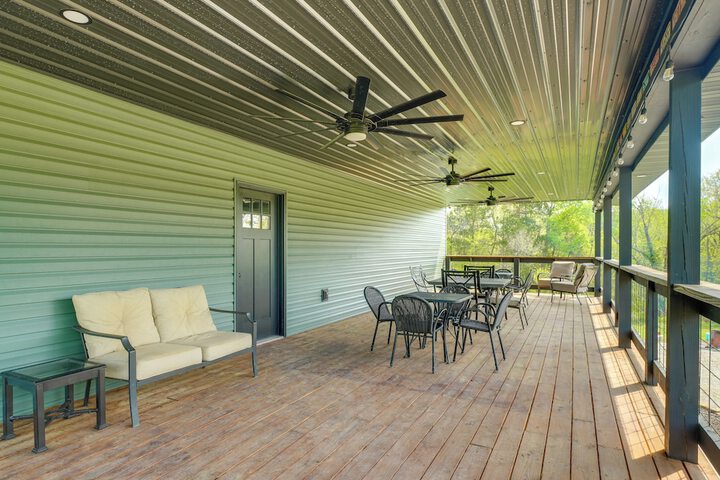 Near Wineries: Country Condo in New Haven
