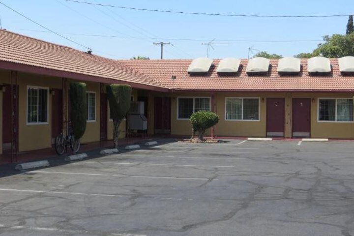 TRAVEL HAVEN MOTEL
