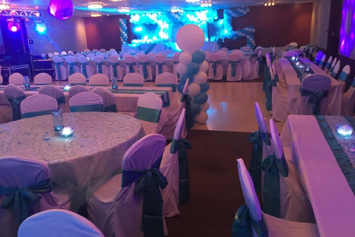 Ballroom/Hall 83 of 90