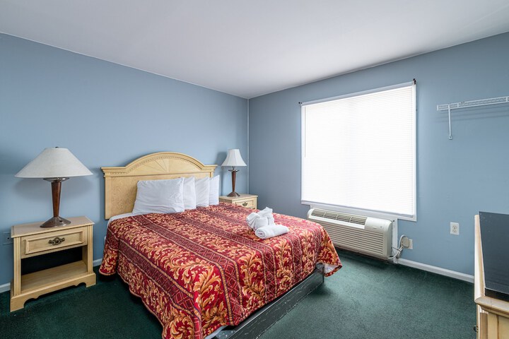 Room 44 of 55