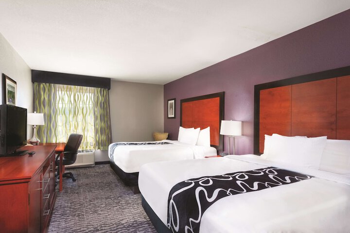 La Quinta Inn & Suites by Wyndham Knoxville North I-75