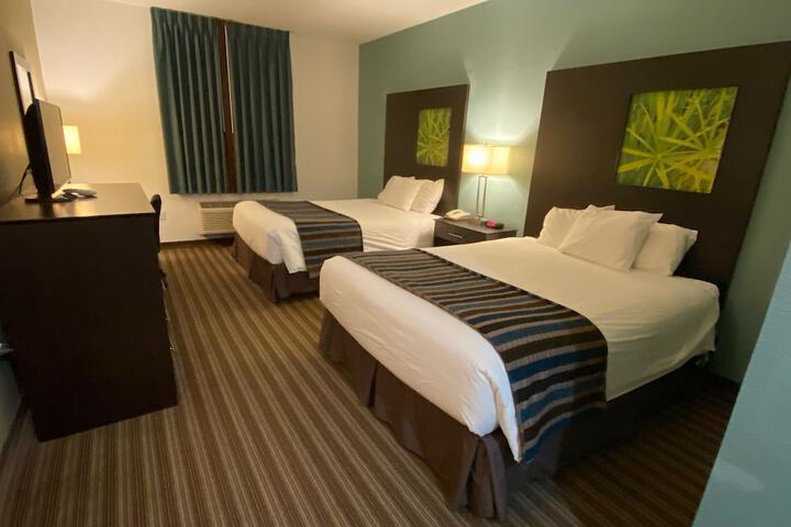 Room 14 of 22