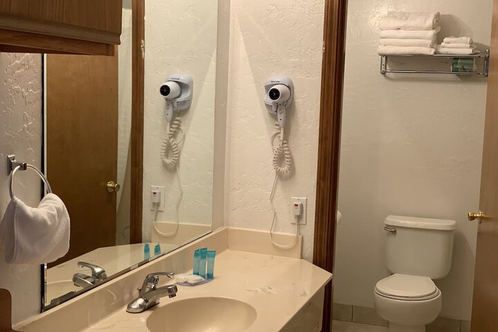 Room 12 of 23