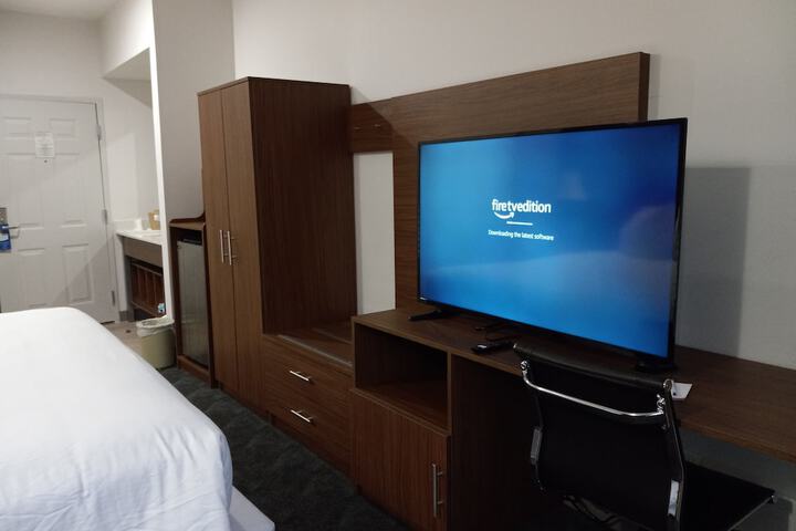 Room 18 of 41