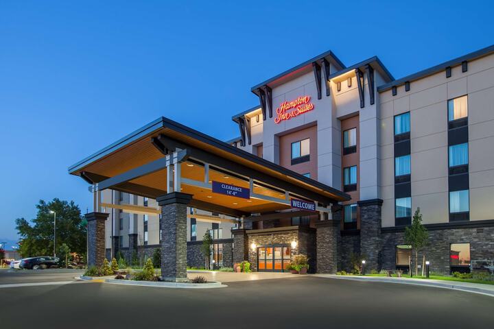 Hotel 5 of 34