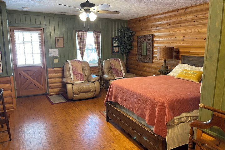 Mountain Aire Cottages Inn & Glamping