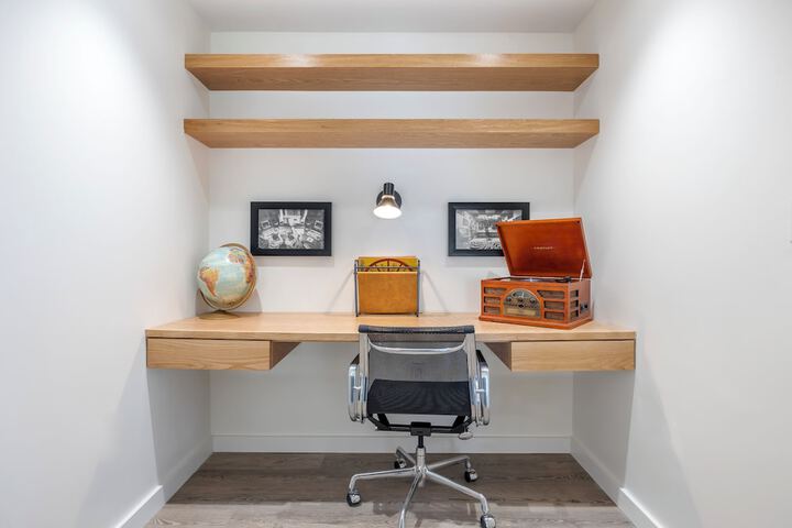 Room 28 of 52