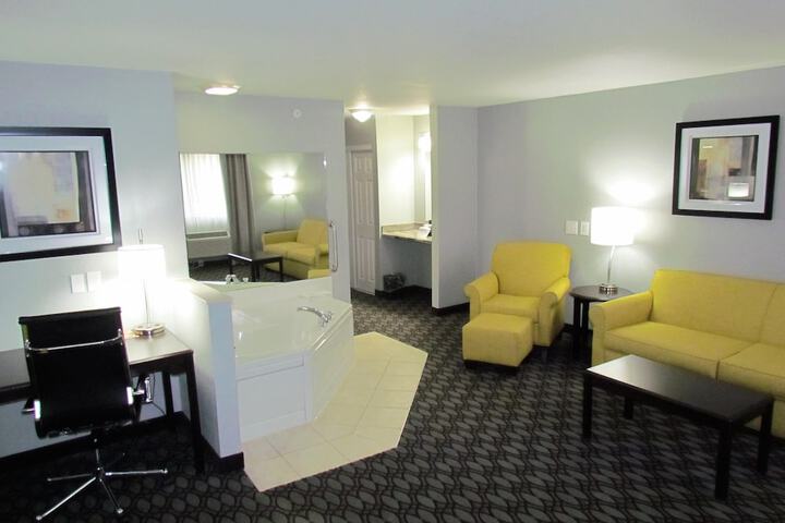 Room 29 of 75