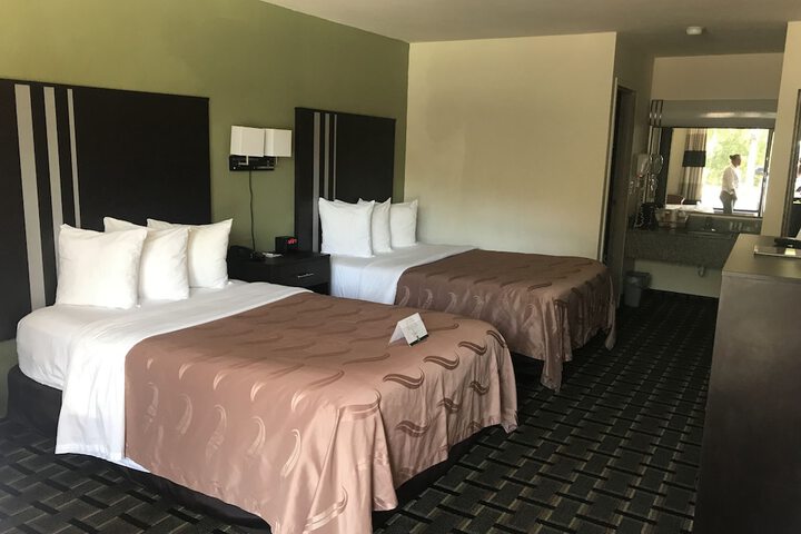 Room 22 of 54