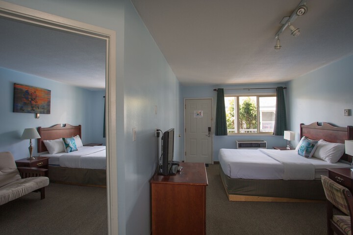 Room 20 of 33