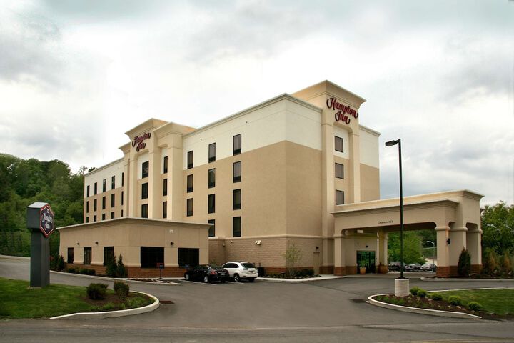 Hotel 2 of 74