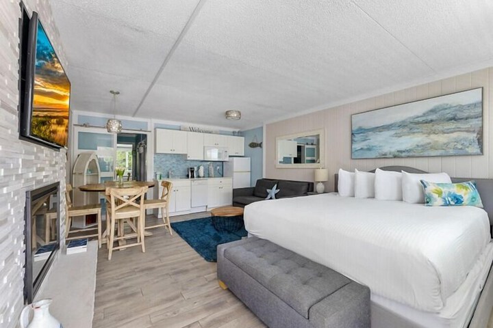 Beachcomber Resort