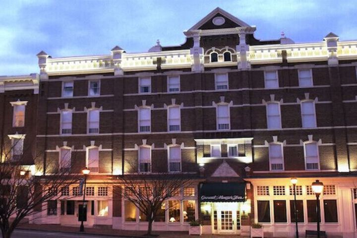 Hotel 3 of 55