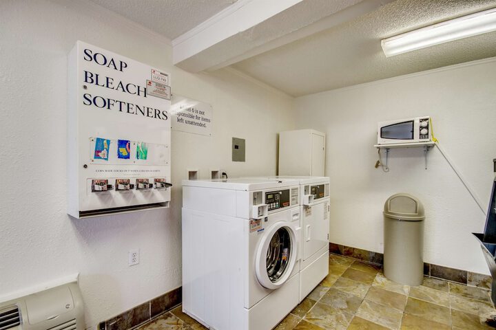 Motel 6 Saint Joseph MO