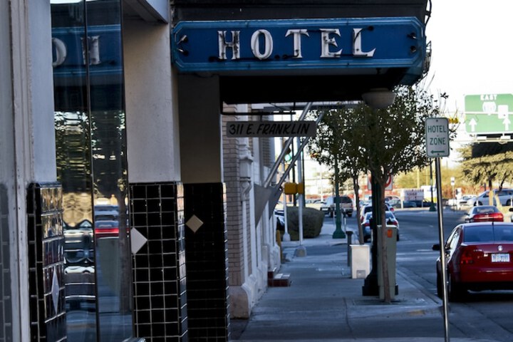 Hotel 8 of 166