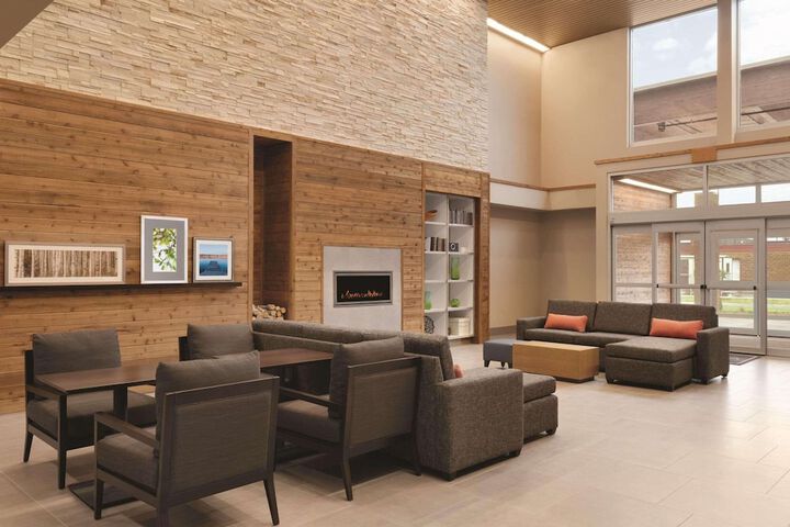 Country Inn & Suites by Radisson Ft. Atkinson, WI