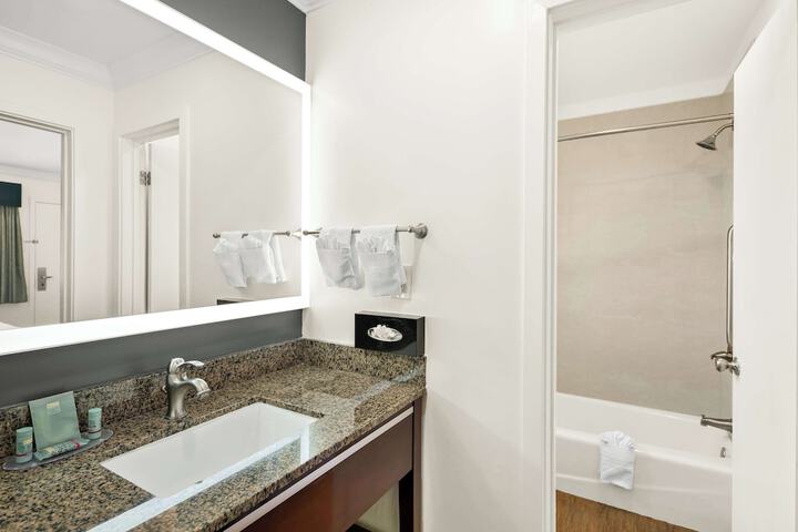 Room 45 of 55