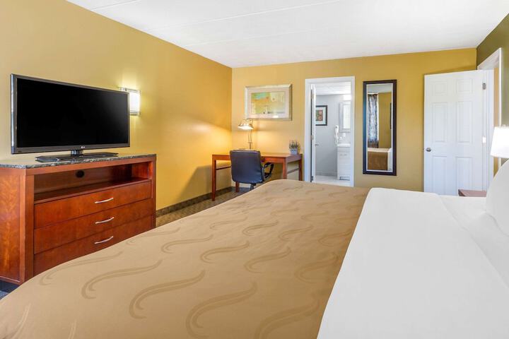 Room 22 of 51