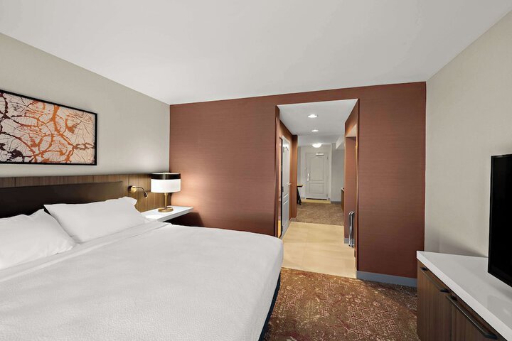 Hilton Garden Inn Omaha East / Council Bluffs