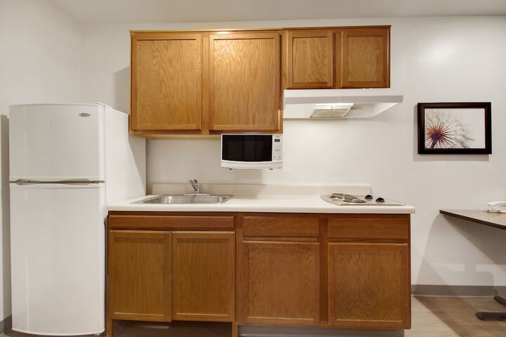 WoodSpring Suites College Station